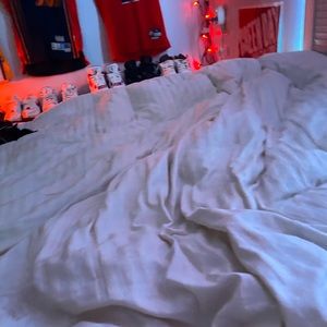 Meet your Posher, Isaac